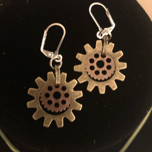 Jewelry - Artisan Crafted Steampunk Leverback Earrings